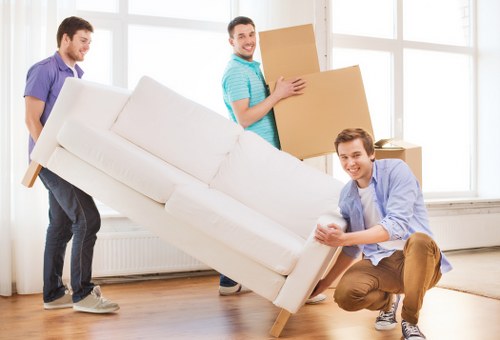 Risk assessment planning for a man and van Thamesmead move
