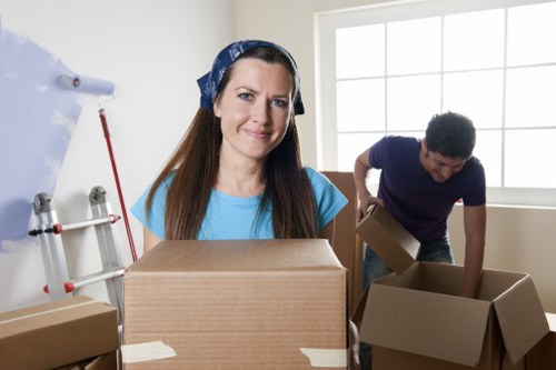 Commercial and residential transport support with a removal van